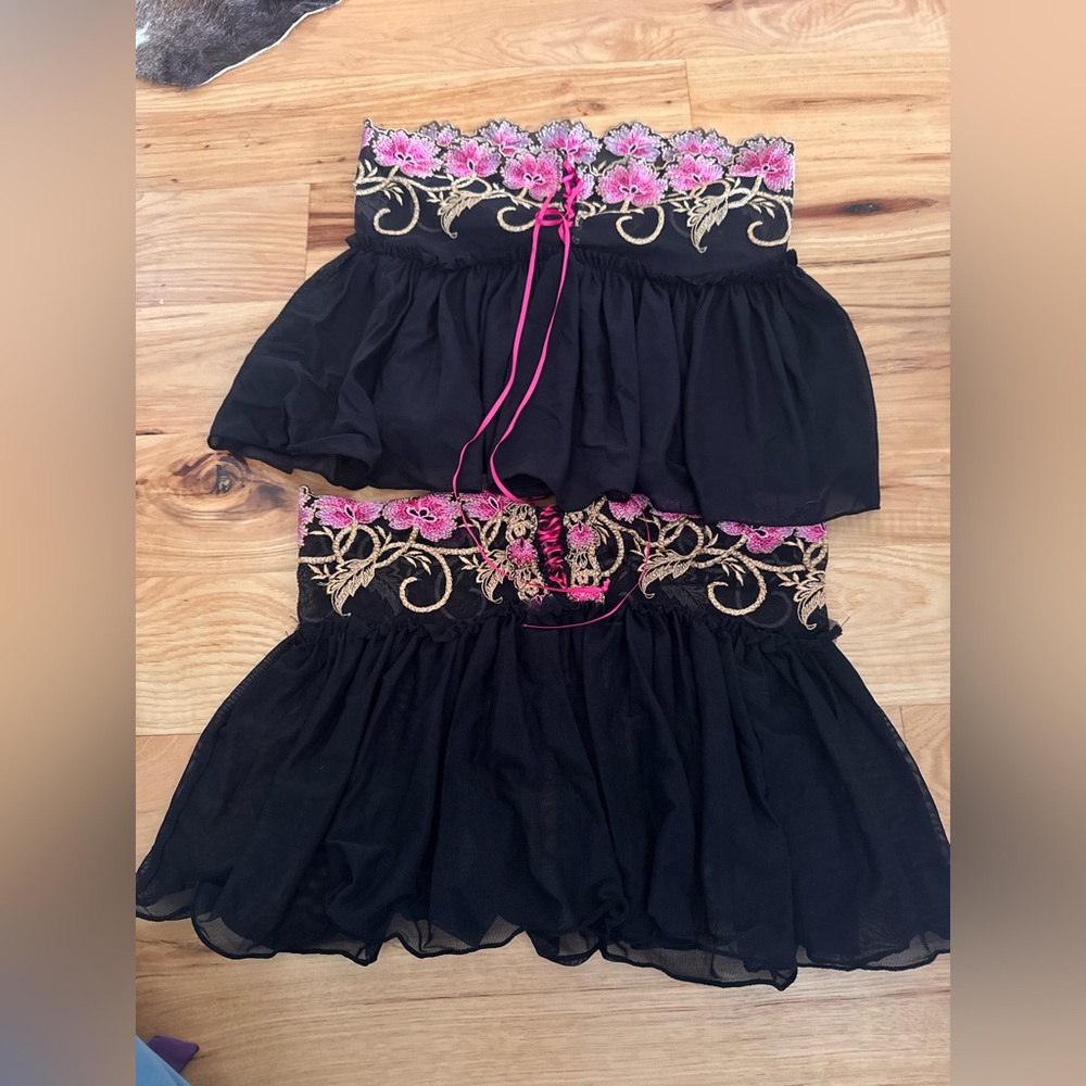 COPY - Beach bunny skirt lot of two